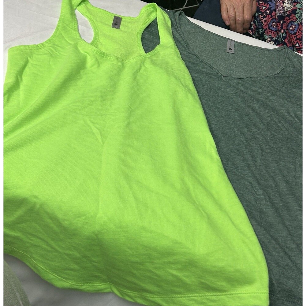 Women’s Small Tank 2 Pack